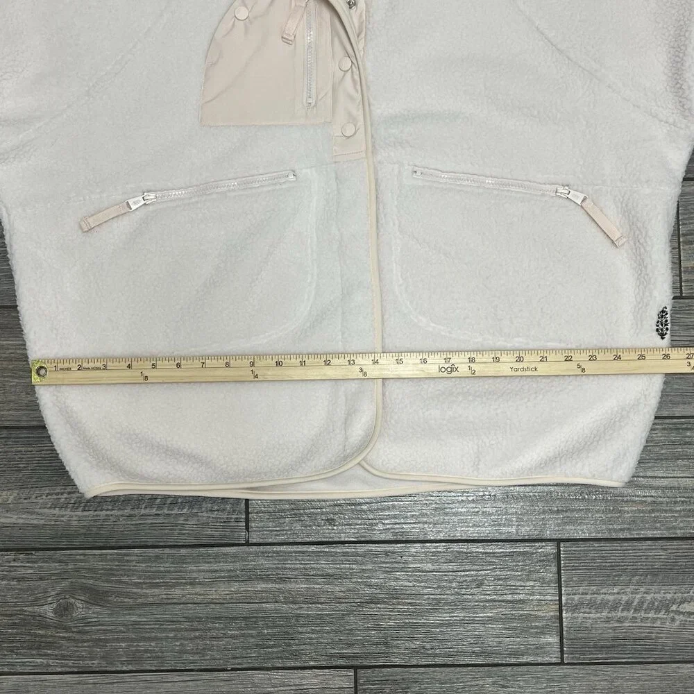 NWT $178 Free People Movement Hatch Maternity Jacket Large Hit The Slopes Fleece - Picture 11 of 15